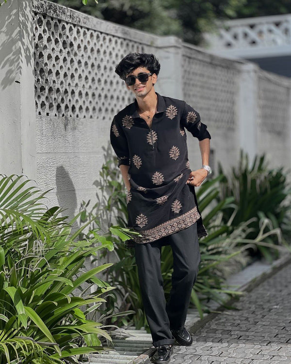 STYLISH BLACK ZIPPER N MOTIF EMBROIDERED WORK KURTA WITH PAJAMA SET