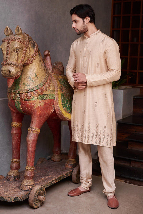 PEACH LEAF DAMAN SEQUENCE EMBROIDERED WORK KURTA PAJAMA SET